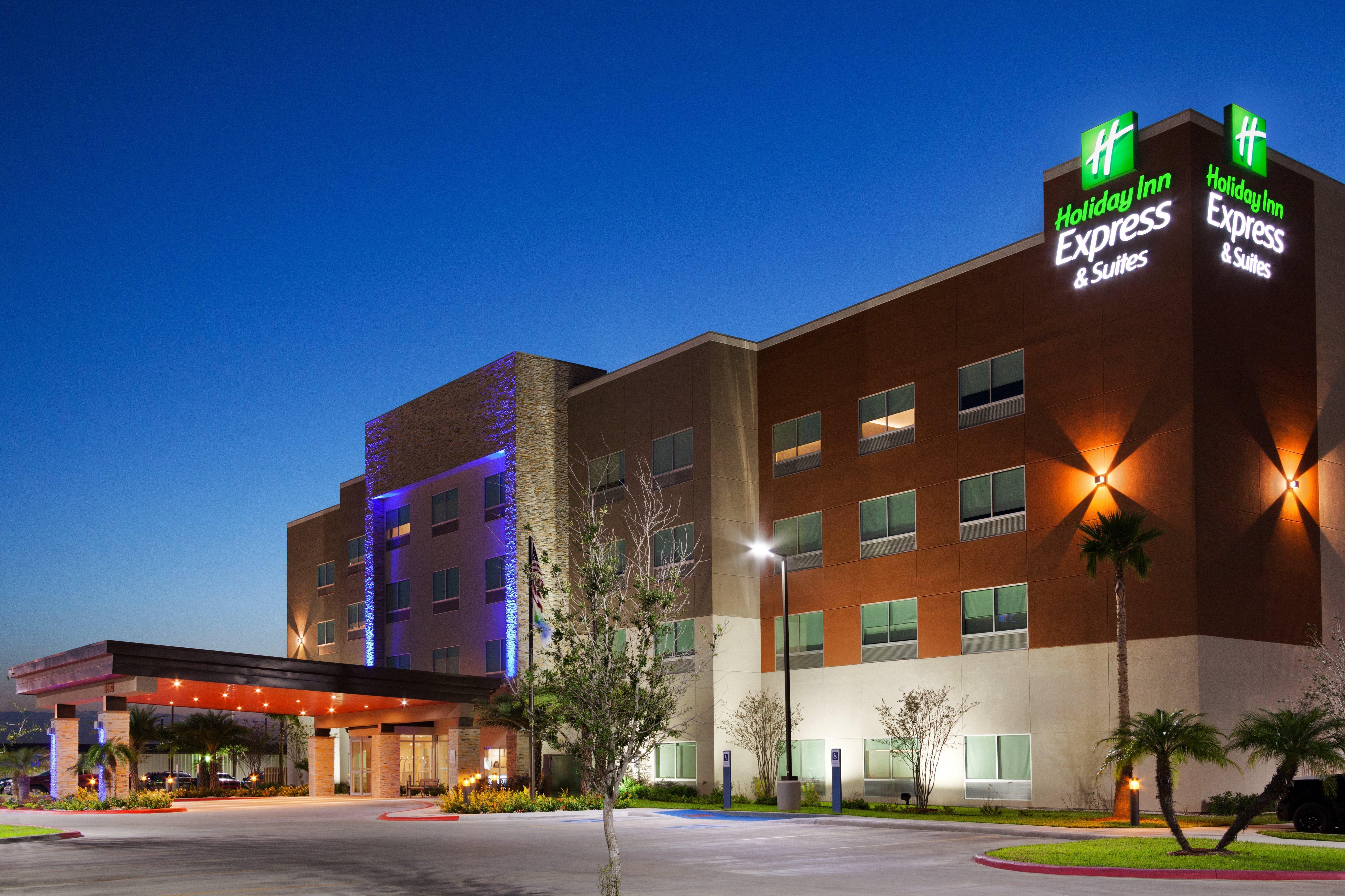 Holiday Inn Express & Suites Edinburg- Mcallen Area, An Ihg Hotel Exterior photo